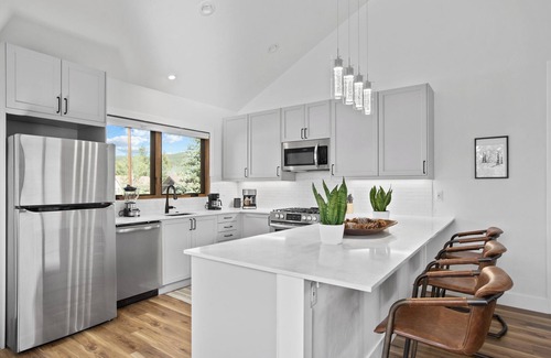 Steamboat Springs Apartment | Ski Town Suite in the Heart of Old Town Steamboat Springs. Pet Friendly!