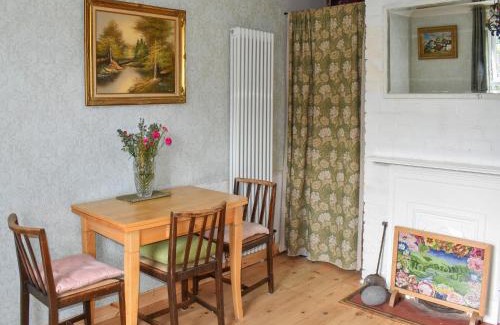 East Cowes House | Skipper's Rest