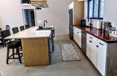 Woods Bay House | Skipping Stone Lake House, Skipping Stone Lake House