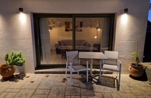 Fanari Apartment | Skoza farm house