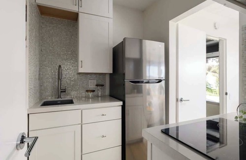 Fallbrook House | Sky Ridge: Indoor Pool, Privacy, Wine Country