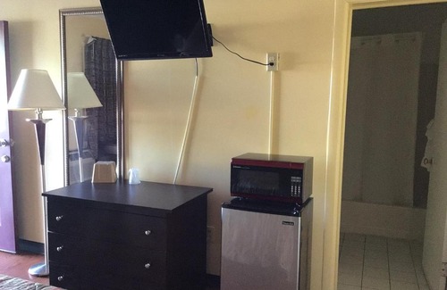 Hilander Park Hotel | Skyland Inn - Bristol