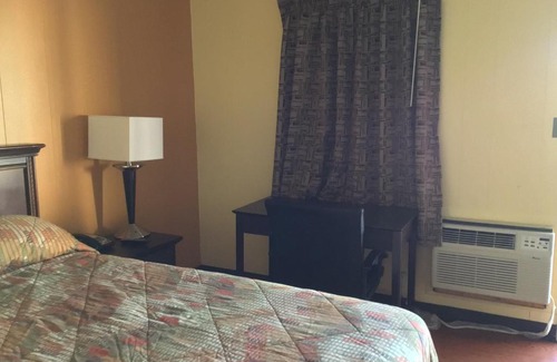 Hilander Park Hotel | Skyland Inn - Bristol