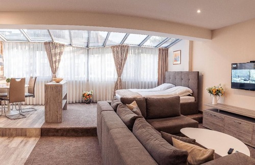 Plovdiv Center Apartment | Skylight Business Suite