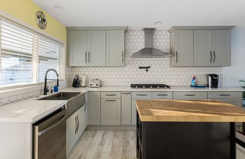 North Tustin House | Skyline Retreat only 10 mins from Disneyland!