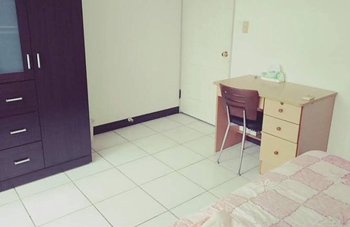 East District Apartment | Skyview Duplex Single room