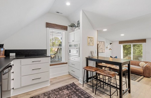 Southern Pines Apartment | Slate at The Shire 255 - Unit C - Downtown!