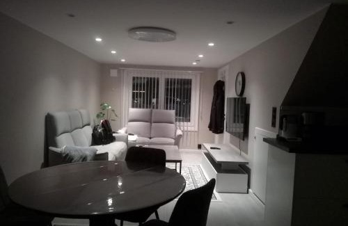 Skedsmo Municipality Apartment | Slattum terrasse