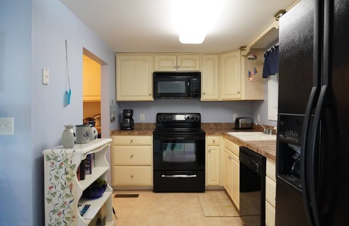 Slaughter Beach Cottage | Slaughter Beach Living - Pet friendly & Handicap Accessible