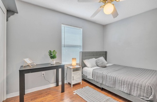 Fort Walton Beach - Destin House | Sleek 4BR / 2BA Home with Indoor Gym