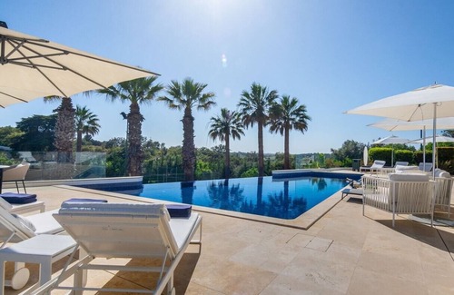 Porches Villa | Sleek Algarve Villa With Spa, Gym and Heated Pool