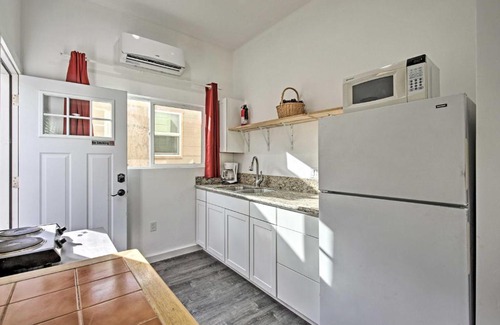 North Park Apartment | Sleek Studio with Grill - 1 Miles to Balboa Park!