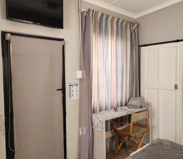 Kimberley House | Sleep At Solomon 8A