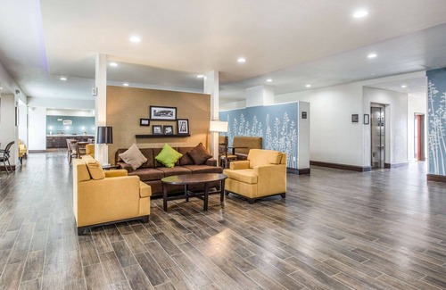 Bryan Hotel | Sleep Inn & Suites Bryan - College Station