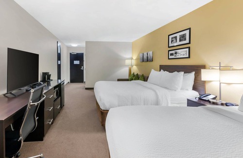 Devils Lake Hotel | Sleep Inn & Suites Devils Lake