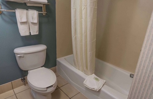 Evansville Hotel | Sleep Inn & Suites Evansville - Casper