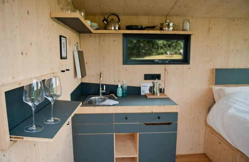 Steinbergkirche House | Sleep Space 01 - Green Tiny Spot Geltinger Bucht
