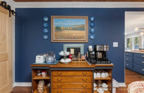 Shirley House | Sleeps 16! Lakefront- GameRoom - Dock - Fireplaces