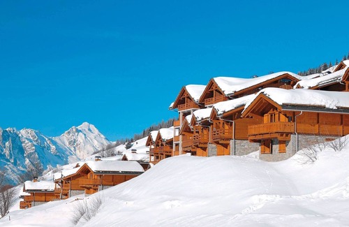 Valmeinier Condo | Sleeps 6 | 2BR Apartment in Prime Ski Location!