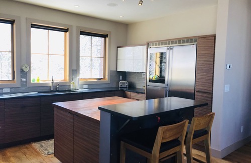 Granby House | Slopeside at Granby Ranch & Near RMNP. Ski in/out custom home with epic views