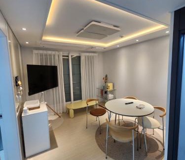 Gaebong-dong Apartment | Slow, gaebong