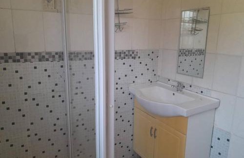 Greater Johannesburg Metropolitan Area House | Slumber Lake Guest House