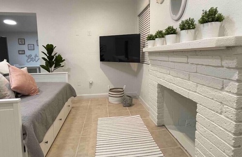 South Miami House | SM CasaGrande South Miami. Cozy, Spacious, Central