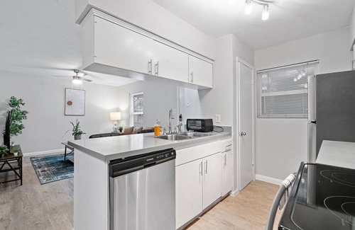 Highland Apartment | Small 1 Bedroom Apt in Highland Austin 3133