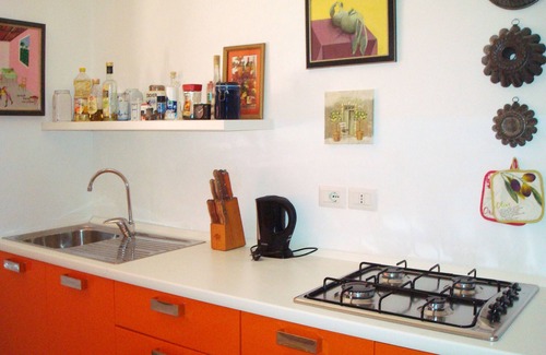 Perdifumo Apartment | Small, fine apartment with panoramic sea views in a tranquil green location