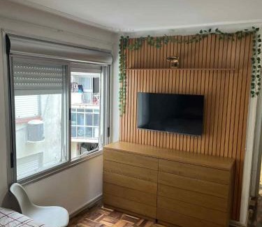 Cidade Baixa Apartment | Small Private Studio Kitnet Central