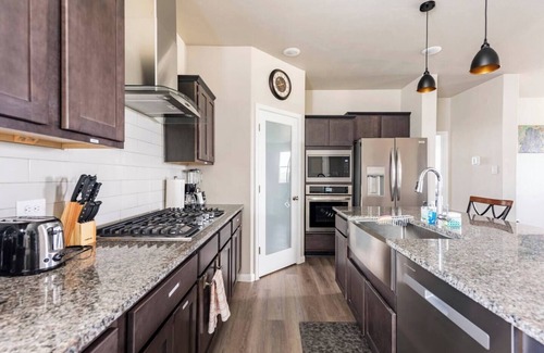 Converse House | Small Town Retreat, North East SA by Randolph AFB