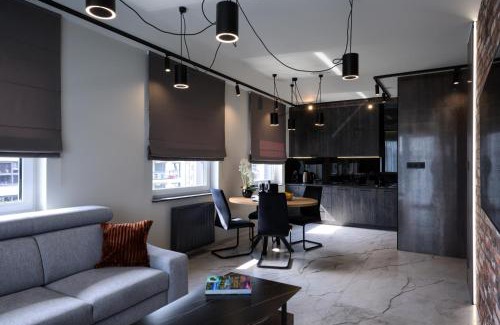 Srodmiescie Apartment | Small Venice Apartments