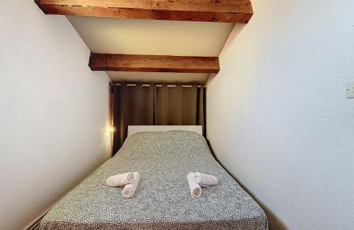 Saint-Pierre-la-Mer House | Small villa 40m with terrace near the beach