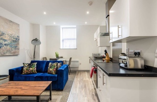 Doncaster Apartment | Smart 2 Bed Budget Apartment in Central Doncaster