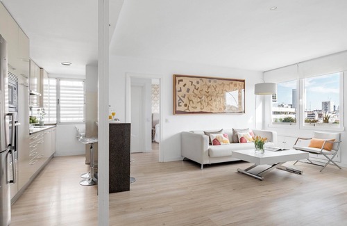 Castillejos Apartment | Smart Cuzco Castellana Penthouse