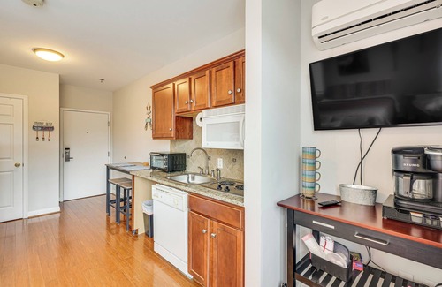 Smith Mountain Lake Apartment | Smith Mountain Lake Condo w/Pool Access