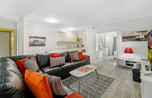 Korora Apartment | Smugglers On The Beach 1 Bedroom Apartment