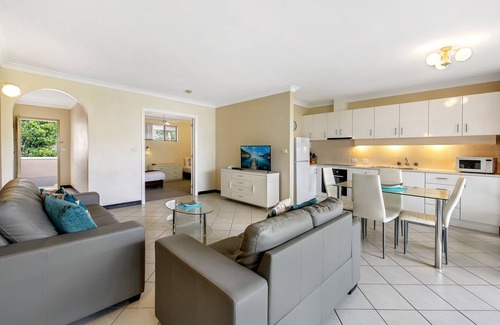 Korora Apartment | Smugglers On The Beach 1 Bedroom Apartment