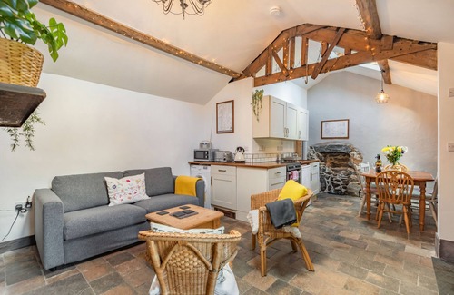 Bangor Cottage | SNOOK'S COTTAGE, pet friendly, character holiday cottage in Bangor