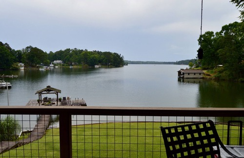 Jacksons' Gap House | Snow Bird Special! Ask us about seasonal specials, book now for warmer weather!