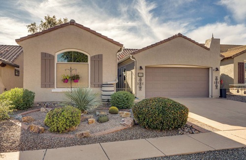 Rancho Sahuarita House | SNOW BIRDS WELCOME Charming 3-bedroom house Del Webb 55+ Community Sahuarita