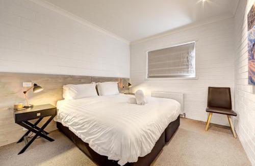 Falls Creek Apartment | Snow Ski Apartments Extra Spacious 39