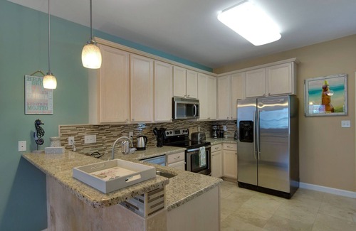 Miramar Beach House | Snowbird availability! Book before end September for extra discount!
