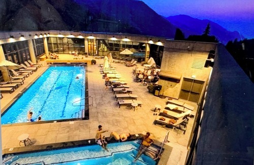 Salt Lake Mountain Resorts Condo | Snowbird The Cliff Club-ski in/ski out, mt. facing Pinnacle Platinum, sleeps 10