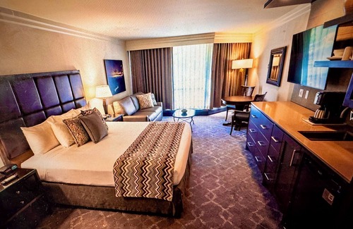 Salt Lake Mountain Resorts Condo | Snowbird The Cliff Club-ski in/ski out, mt. facing Pinnacle Platinum, sleeps 10