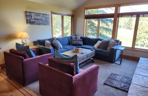Mammoth Lakes House | Snowcreek Resort Vacation Rentals 733 Fairway Circle