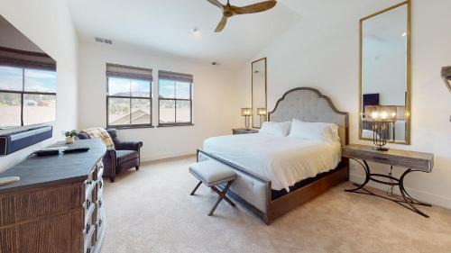Mammoth Lakes House | Snowcreek Resort Vacation Rentals 1431 Boulder Creek Road