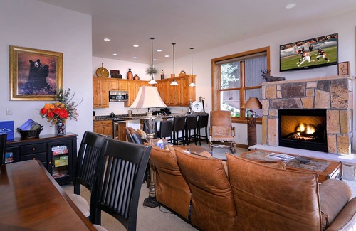 Crested Butte House | Snowmass Villa, Walk to slopes, Hot tub!
