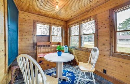 Mackinaw City House | Snowmobiling Hub! Mackinaw City Home 3 Mi to Beach