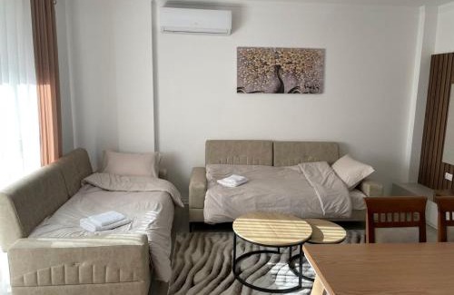 Korce Apartment | Snowy home Korce